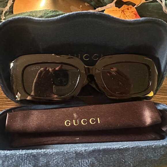 Gucci Sunglasses - Picture 1 of 6